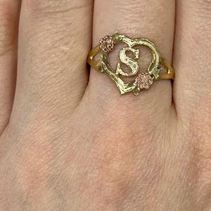 10k Gold Heart Inital Ring, Flower Personalized Letter Ring, Monogram Initial Heart Ring, Ladies Heart Name Ring, Personalized Gift