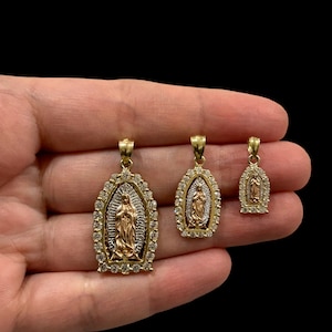 Colgante con medallón de Guadalupe con circonita cúbica tricolor de oro real de 10 k para hombres, mujeres y niños, regalo, medallas de oro de la Virgen María