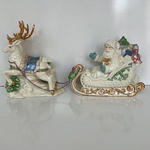 Porcelain Santa Claus Sleigh & Reindeer Figurine Set: Hand-Painted Gold Accents