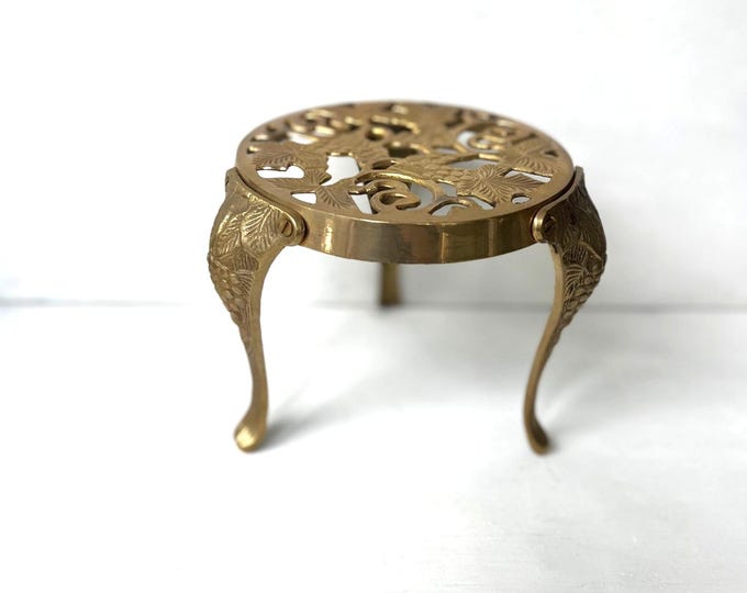 Vintage Ornate Brass Plant Stand / Riser With Intricate Cutwork Design ...
