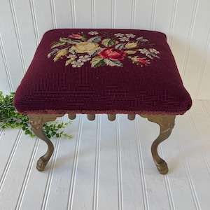 Vintage Needlepoint Stool Cast Lion Claw Feet Foot Rest 12.5x12.5x9.5