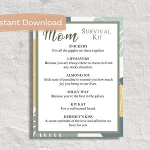 Puede incluir: Una tarjeta imprimible con un dise&ntilde;o abstracto verde, amarillo y azul. La tarjeta dice "Mom Survival Kit" y enumera diferentes barras de chocolate con una breve descripci&oacute;n de por qu&eacute; cada barra de chocolate es una buena opci&oacute;n para el kit.