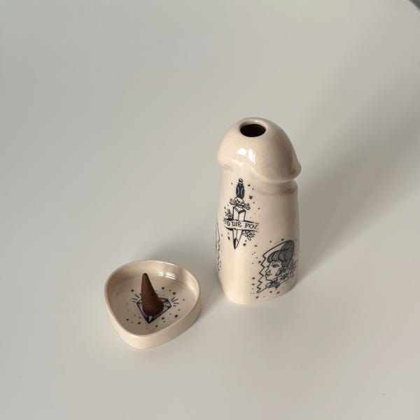 Handgemaakte keramische wierookhouder - beige met zwart tattoo-kunstdecor - funky moderne kegelbrander