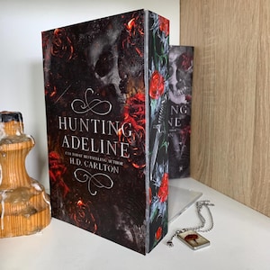 Jagd Adeline Handbemalte Vorderkante. Exklusives Geschenk für Dark Romance Buchliebhaber. Katz Und Maus Duett Buch #2