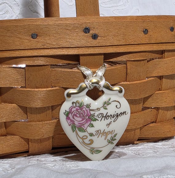 Vintage 1999 Longaberger Cancer - Horizon of Hope Basket, With