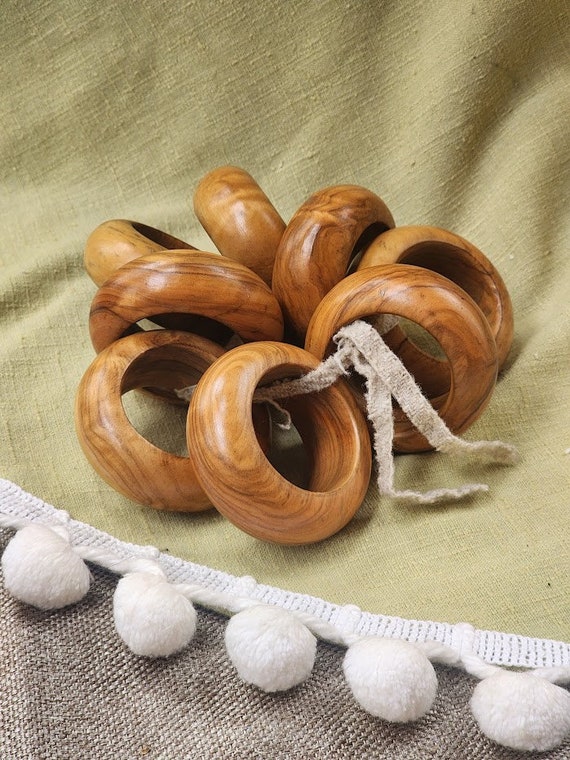 Vintage Polished Wood Napkin Rings Set of Rustic Farmhouse