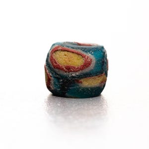 Byzantiner / Islam: Mosaik-Perle aus Glas