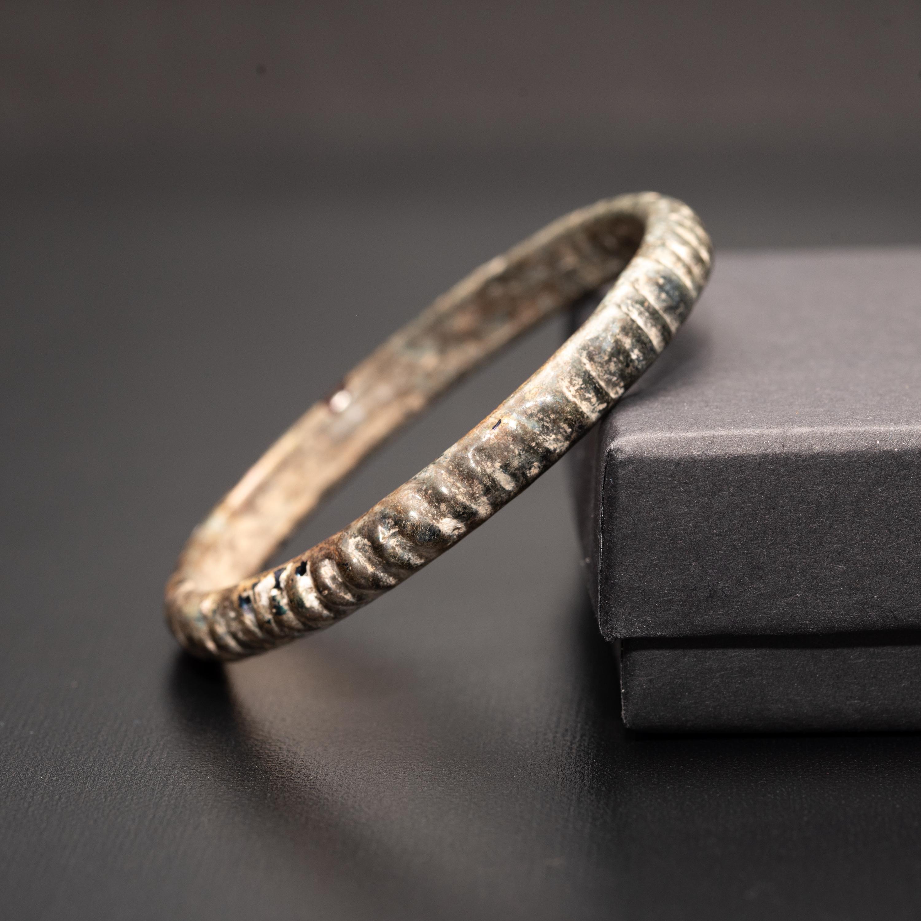 古代ローマのリブ付きガラスのバングル/ブレスレット - Etsy 日本