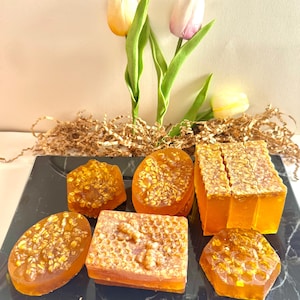 100% Honey Oatmeal Soap/ Natural Glow, Gentle Exfoliation/ Handmade Herbal Soap/ Refreshing Skincare/ Oatmeal & Honey-Natural Artisan