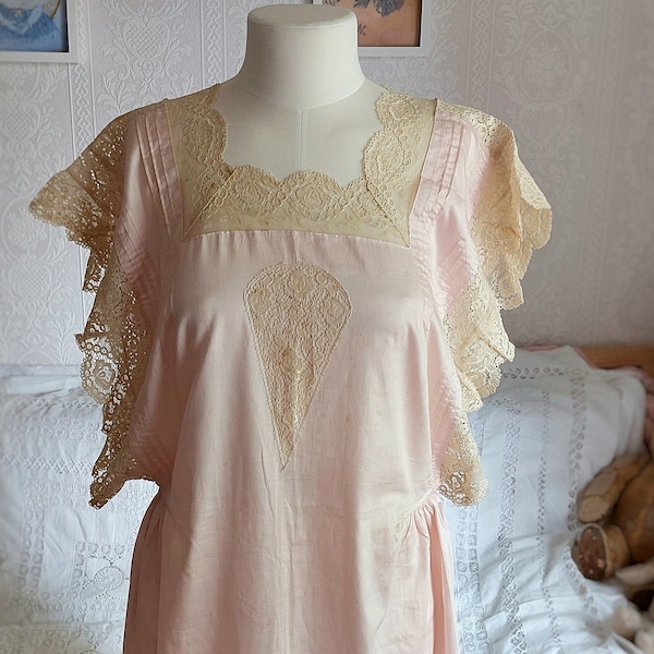 Vintage 1920s 1930s Pastel Pink & Cream Lace Cotton Nightdress, Pleated Waist, Pintucks, Antique Lingerie/Nightwear, Loungewear