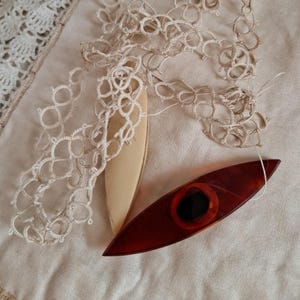Two Vintage Tatting Shuttles with Lace Attached, Vintage Needlework Tools, Lace Making, Tatting Lace Trim