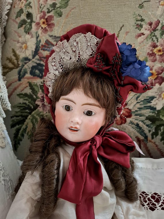 セール！ 希少洋書 アンティークドールボンネット 1850ー1925 人形制作