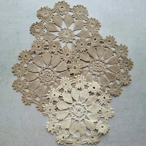 Set of 5 Vintage Very Fine Hand Crochet Doilies or Coasters, Crochet Lace Doilies, Country Home Decor Coasters