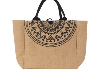 Summer Trend: Women's Woven Ethnic Patterned Beach Bag with Straps