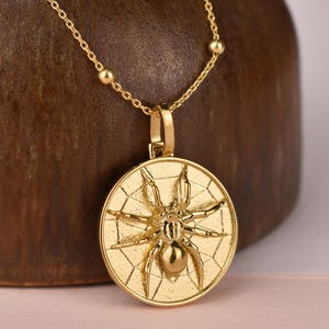 14K Gold Spider Necklace, Tarantula Gold Disc Charm, Man Spider Necklace, Arachne Necklace, Gold Gothic Necklace, Gold Spider Jewelry