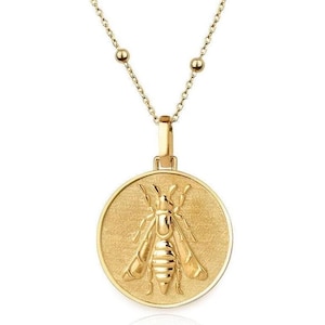 Collier abeille en or 14 carats, collier superposé en or, ensemble ras de cou collier de perles, médaillon abeille rond en or, collier pièce d&#39;or, cadeau d&#39;apiculteur