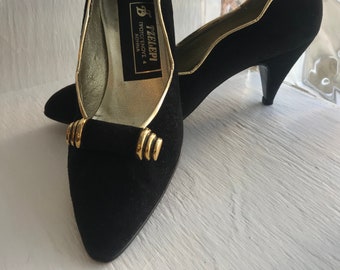 Vintage 1980s BLACK SUEDE pumps, gold scalloped edges, gold bar - mid size heel