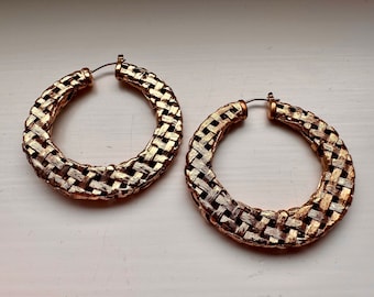 Vintage MONET basket weave hoop earrings-gold/brass/1980s/1990s/hip hop style/rap fashion/bamboo/fly girl