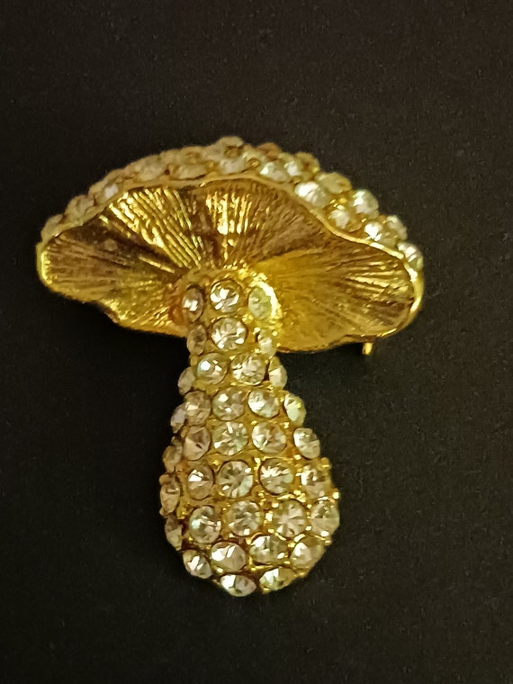 Mushroom Brooch with Gold and Rhinestones - image 3