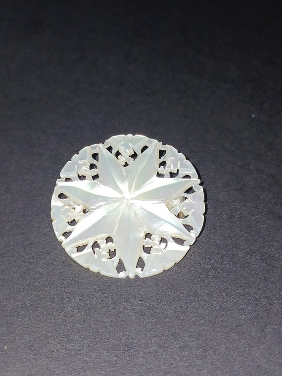 Beautiful Hand Carved Mother of Pearl Star Brooch… - image 2