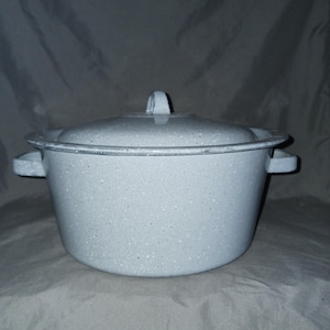 Enamelware/Speckle ware/Graniteware Light Gray-5.5&quot; Dutch Oven