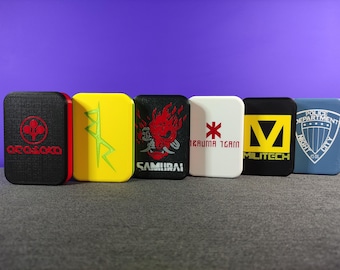 Data chip storage case for USB pendrive or dummy chip / multicolour print in PLA / Cyberpunk inspired / Gift for fans / Gaming room decor