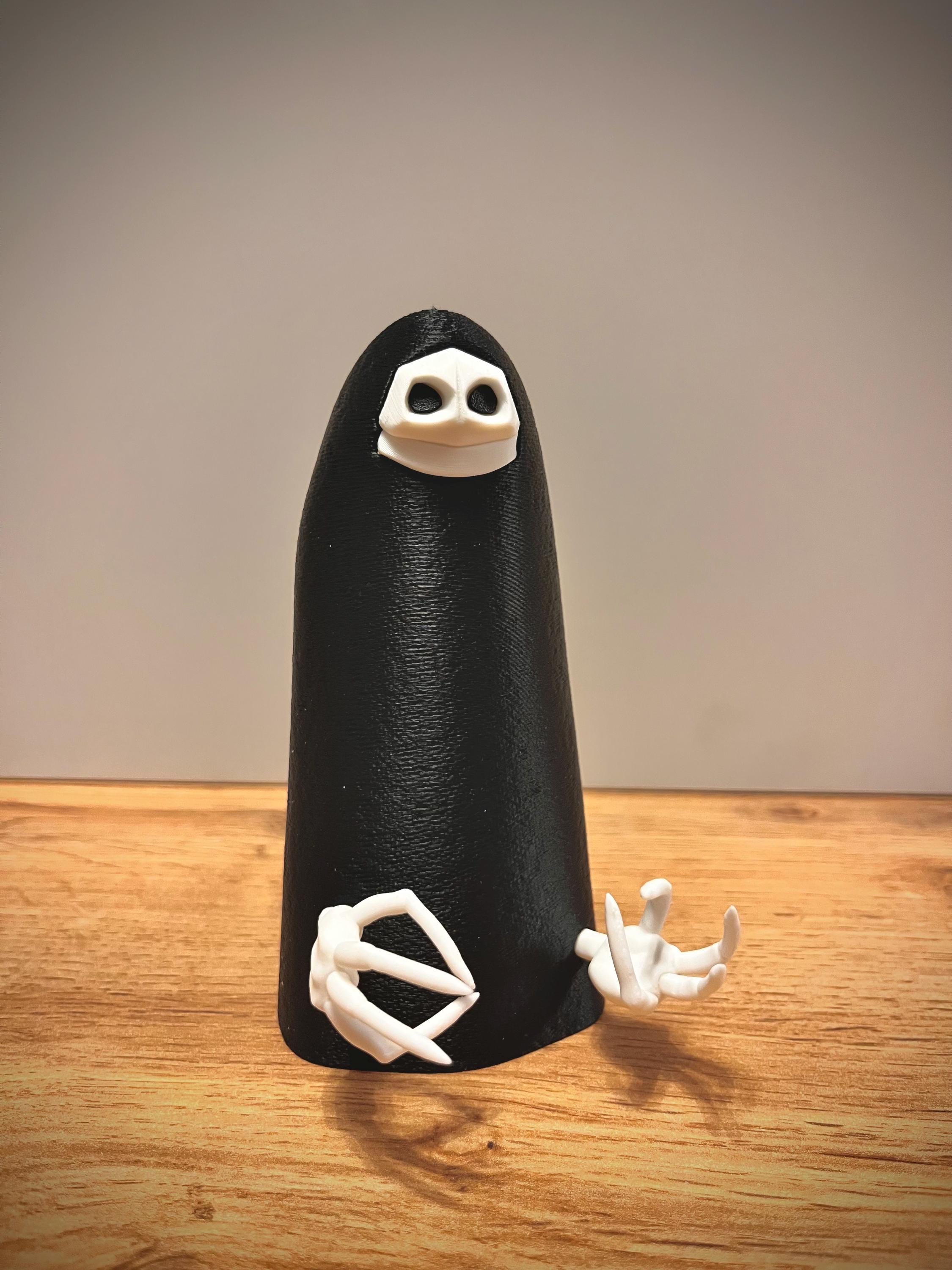 REPO Robe Display Piece + Apex Predator Duck | 3D Printed Figure & Base ...