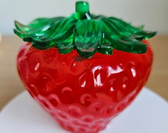 Fragola, lattina piccola, piccolo regalo, souvenir, lattina con coperchio