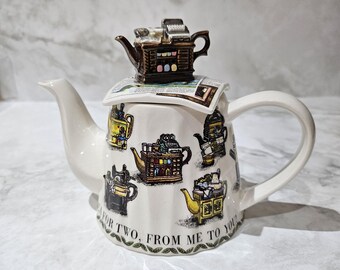 Vintage- Chipped- Paul Cardew Design Made in England Gilded 2-cup