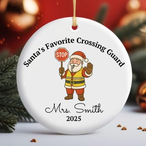 Personalized Crossing Guard Ornament, Custom Gift for Crossing Guard, Crossing Guard Appreciation Gift, Thank You Gift, School Ornament