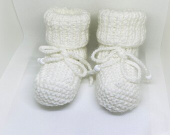 Handmade baby boots comfy knitted