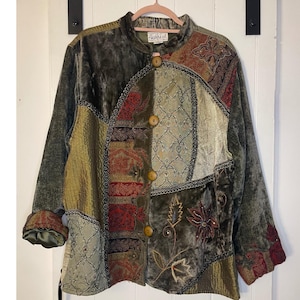 VTG Flashback fluwelen patchwork geborduurde jas XL Boho ambachtelijk mixed media