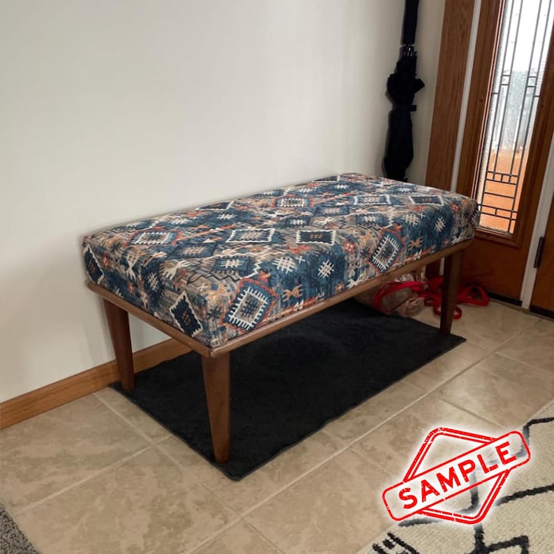 Zebramönstrad bänk, vardagsrumsbänk, sovrumsbänk, krämfärgad och vit bänk bild 9