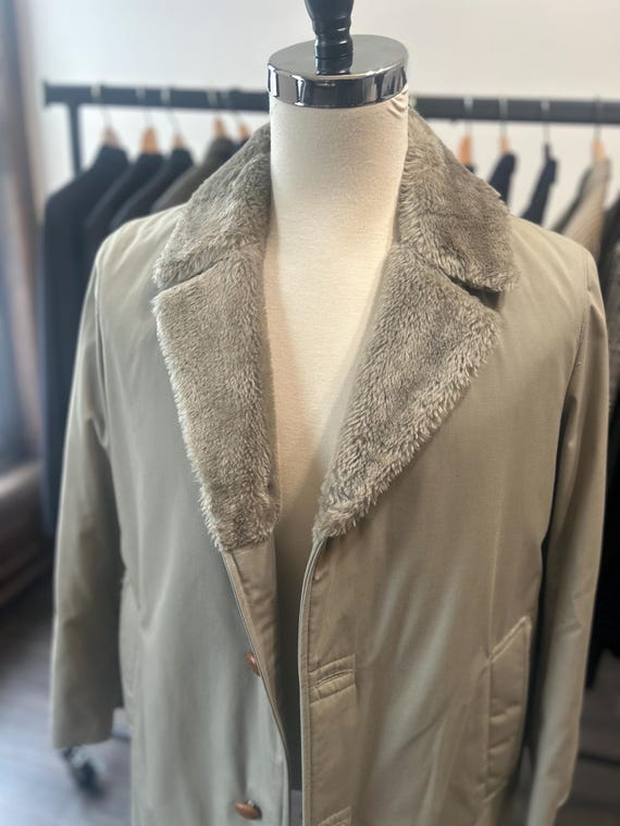 Vintage Mighty Mac Cream Coat, Faux Fur Lined, Windproof View 5