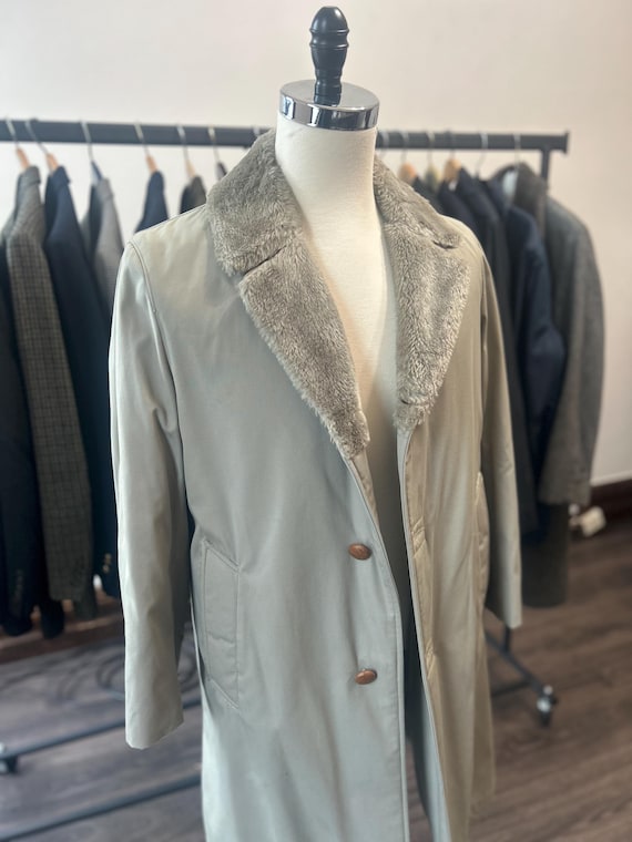 Vintage Mighty Mac Cream Coat, Faux Fur Lined, Windproof View 6