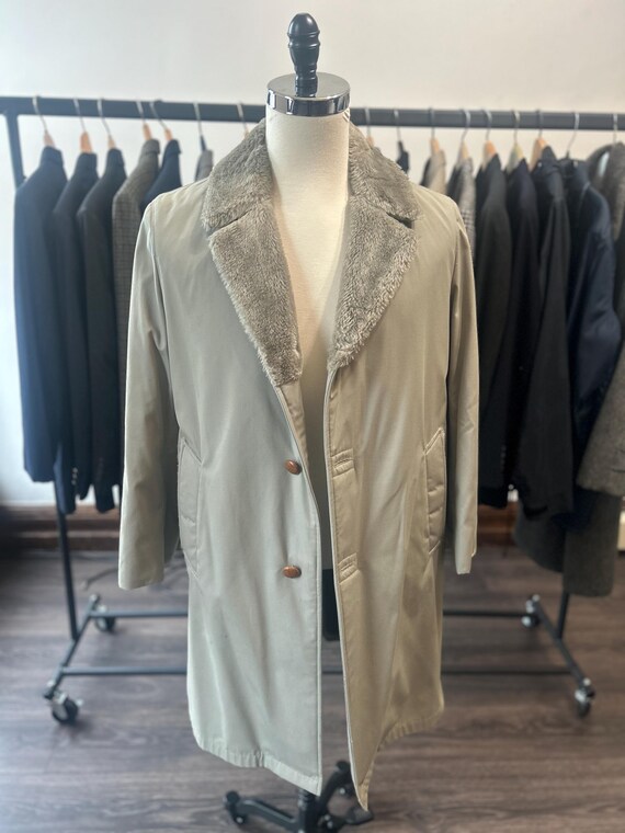 Vintage Mighty Mac Cream Coat, Faux Fur Lined, Windproof View 2