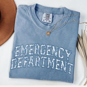 Comfort Colors® Flower Emergency Department T-Shirt, Blue Toile Nurse Shirt, ED Doctor Shirt, Gift For New Nurse, Woman Health ER Shirt