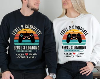 Sudadera de regalo del segundo aniversario de bodas, regalo completo personalizado de nivel 2 para esposo y esposa, regalo de aniversario de 2 años, camiseta de videojuego retro
