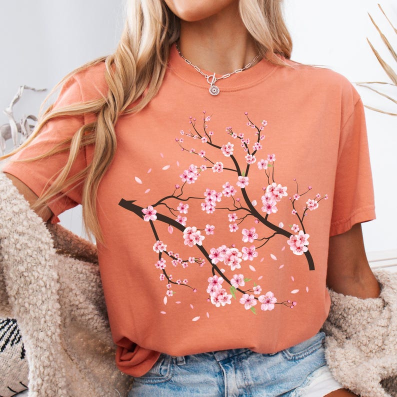 Comfort Colors® Vintage körsbärsblomsskjorta, japanskt körsbär, sakura-skjorta, körsbärsblomsälskare-skjorta, körsbärsblomssäsong, present till henne bild 9
