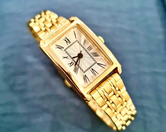 Woman Wrist Watch, Gold Colour Watch, Roman Numeral Dial, Rectangle Design Watch, White Dial, Gift for Her, Mother's Day Gift, Present