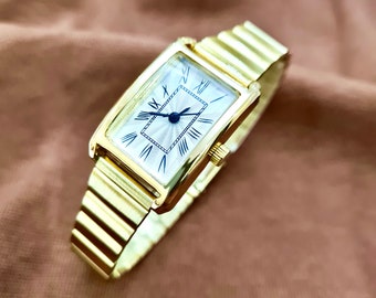 Woman Wrist Watch, Gold Colour Watch, Roman Numeral Dial, Rectangle Design Watch, Easy Adjustable, White, Gift for Her, Mother's Day Gift