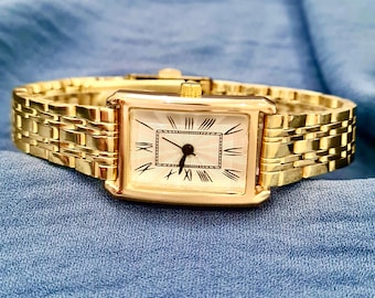 Woman Wrist Watch, Gold Colour Watch, Roman Numeral Dial, Rectangle Design Watch, White Dial, Gift for Her, Mother's Day Gift, Present