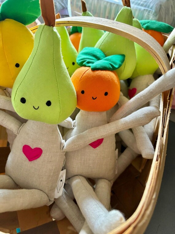 Peluche Fruit Friend poire pour les petits France