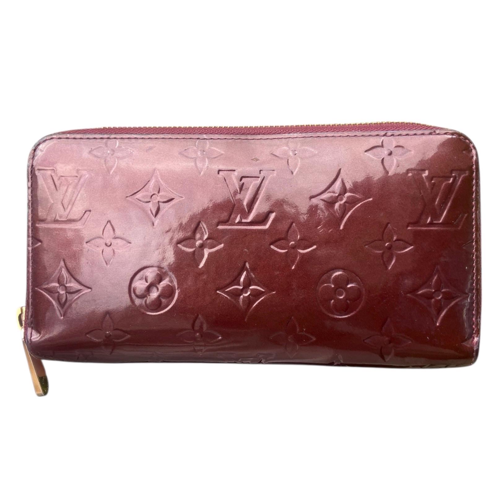 Louis Vuitton Zippy Vernis Monogram Wallet Purple 100  display picture 1