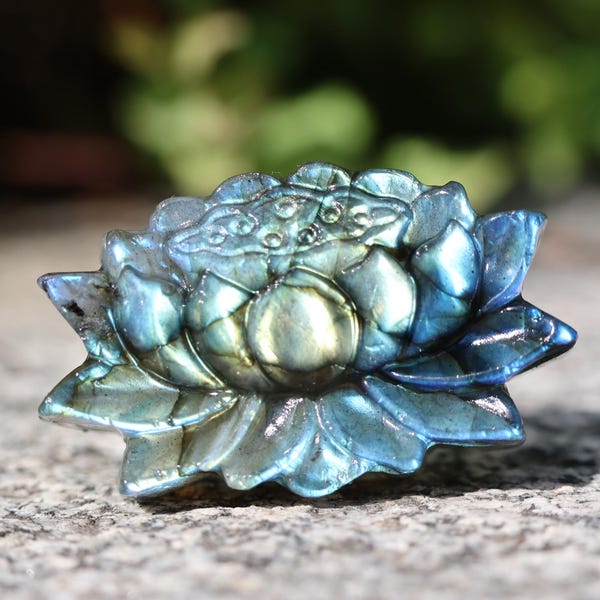Loto de labradorita natural de 1,5", cristal de cuarzo tallado, curación de cristal Reiki, decoración del hogar, regalos de cristal