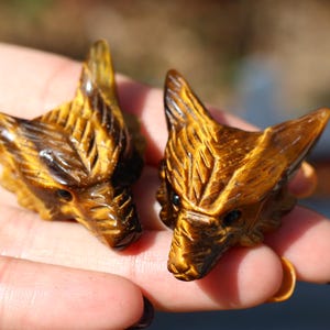 1.4&quot; Natural tiger eye Fox head pendant,Quartz Crystal Carved ,Crystal Heal Reiki,Home decoration,Crystal Sculpture,Mineral,Crystal Gifts