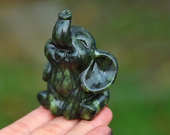 136 CT 天然高品質鉄コーティングクォーツクラスター標本、パキスタン