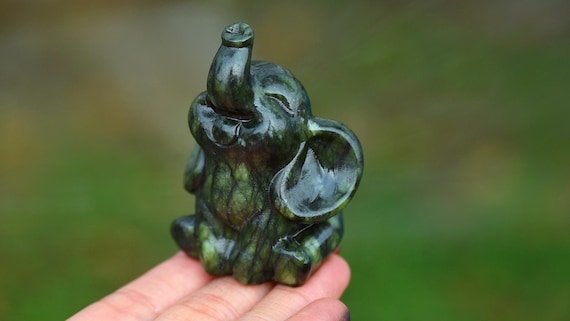 2.4" Natural green jade elephant ,Quartz Crystal Carved,Crystal Heal Reiki, Home decoration, Crystal Gifts