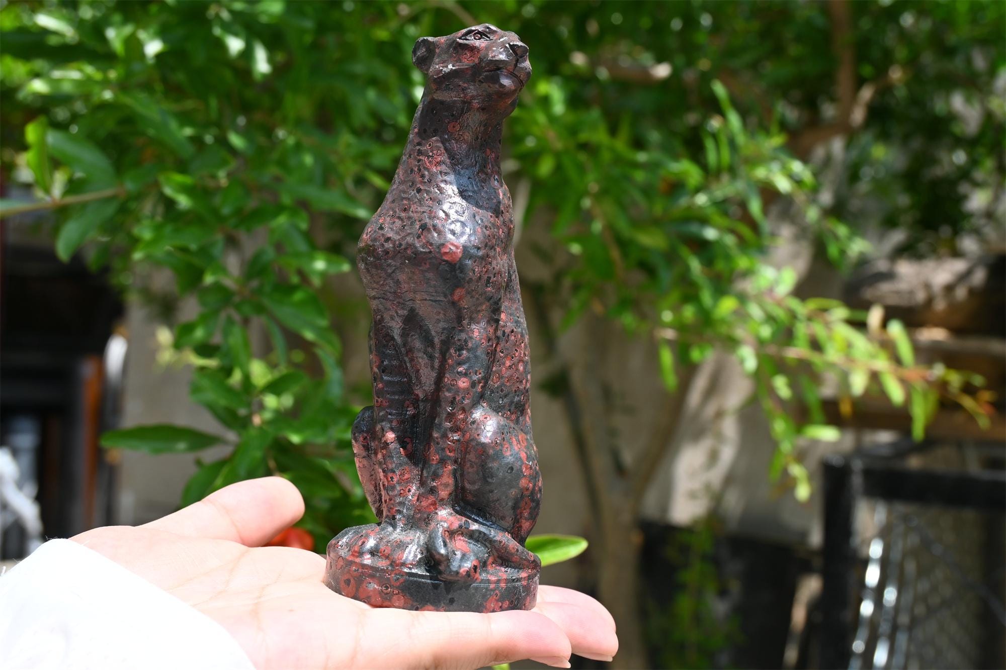 5.6インチ 天然無名石ヒョウ、クォーツクリスタル彫刻、クリスタル