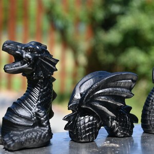 5.6インチ天然黒曜石ドラゴン、クォーツクリスタル彫刻、クリスタルヒーリングレイキ、ホームデコレーション、クリスタル彫刻、ミネラル、クリスタルギフト